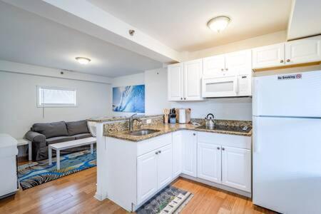 Sunny Beach Getaway A1 Ocean Block Walk To Beach Όσεαν Σίτι Εξωτερικό φωτογραφία